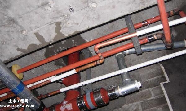 淺析給排水工程管道的滲漏及防治方法